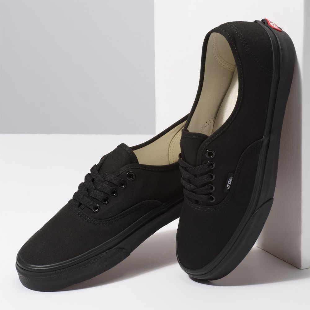 Vans Authentic Breda Classic Dam Svarta Svarta | 38276MWBV