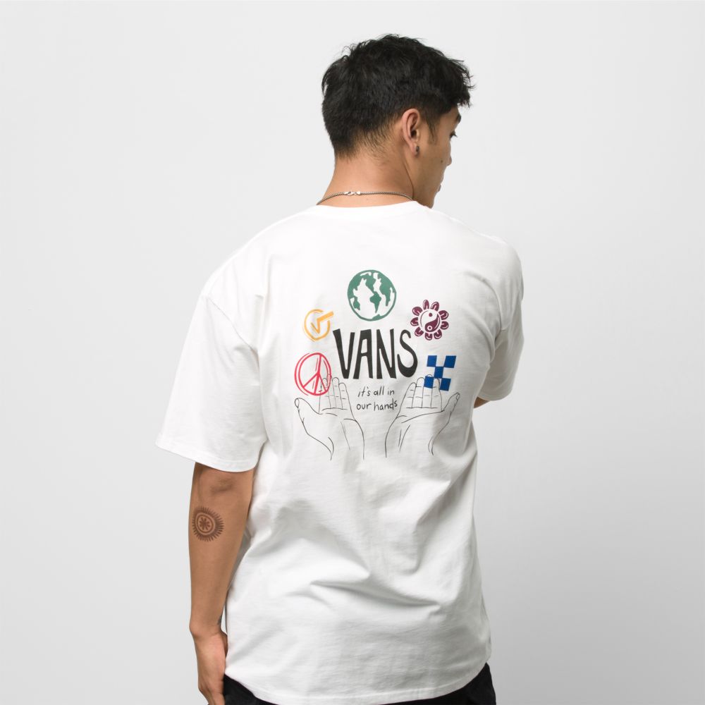 Vans In Our Hands T-shirt Dam Vita | 97640TSZJ