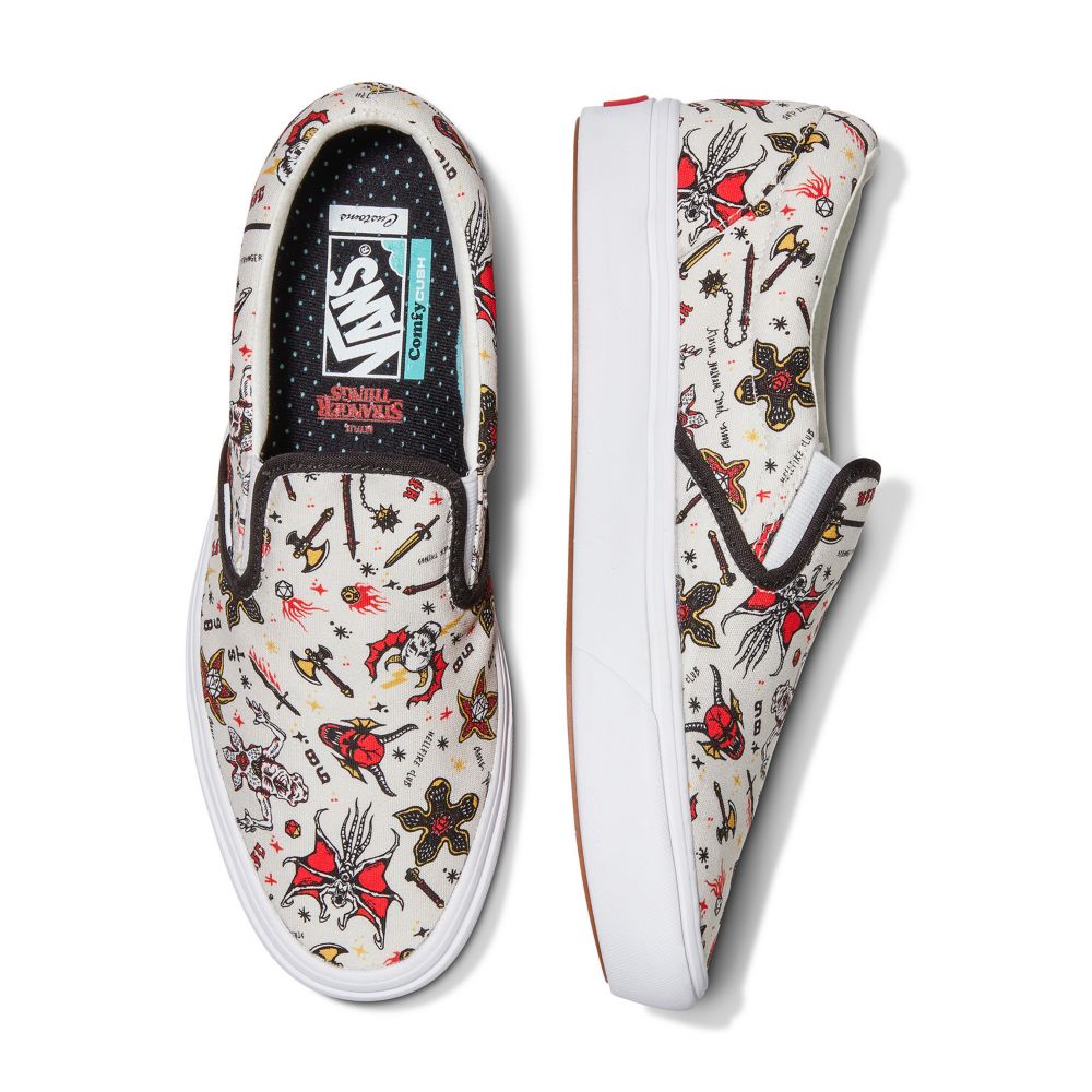 Vans Stranger Things Customs Hellfire Club ComfyCush Classic Dam Olika Färger | 47162LUPR