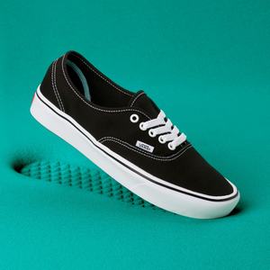 Vans ComfyCush Authentic Classic Dam Svarta Vita | 57024KNDO